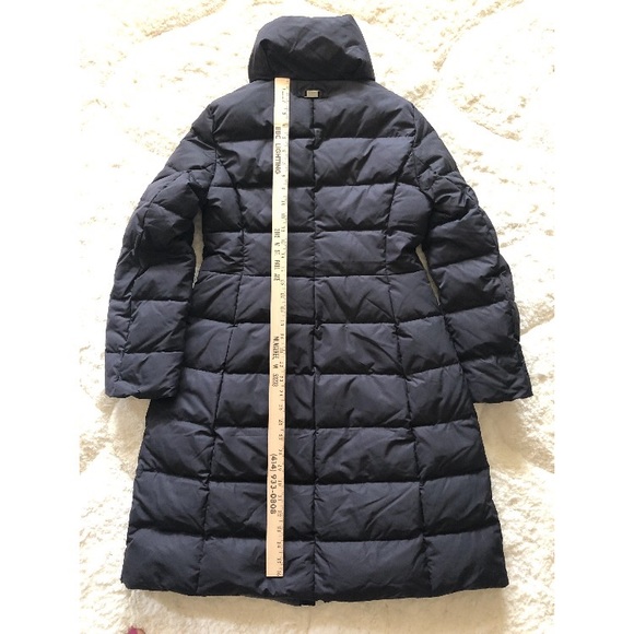 Armani Collezioni Down Coat. Black. New! Size 8 - Picture 3 of 13